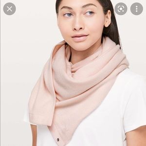 Lululemon Vinyasa Scarf Cashmere
